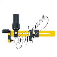 <a href="https://www.dogudoraku.com/catalog/product_info.php/products_id/54661">ロータリーコンパスカッター 〔186B〕 替刃式〔入数1〕</a>