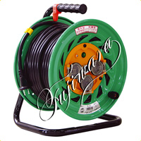 <a href="https://www.dogudoraku.com/catalog/product_info.php/products_id/31389">屋外型電工ドラム(アース無) 〔FW-303〕 【30m】電線仕様VCT2.0×2コンセント数3</a>